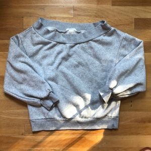Trendy Comfy grey cropped sweatshirt